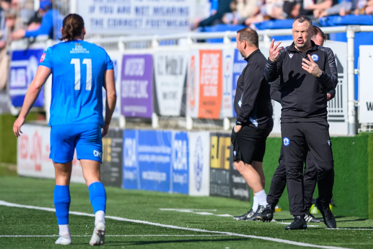 Billericay Town FC vs Canvey Island 060426-36