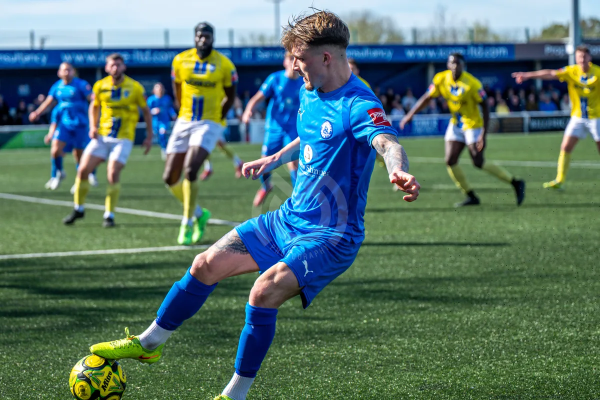 Billericay Town FC vs Canvey Island 060426-34