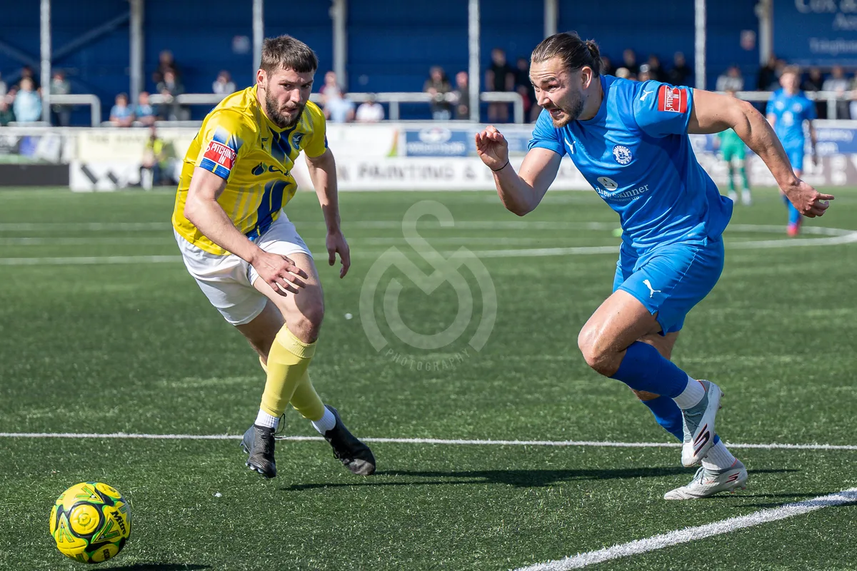 Billericay Town FC vs Canvey Island 060426-21