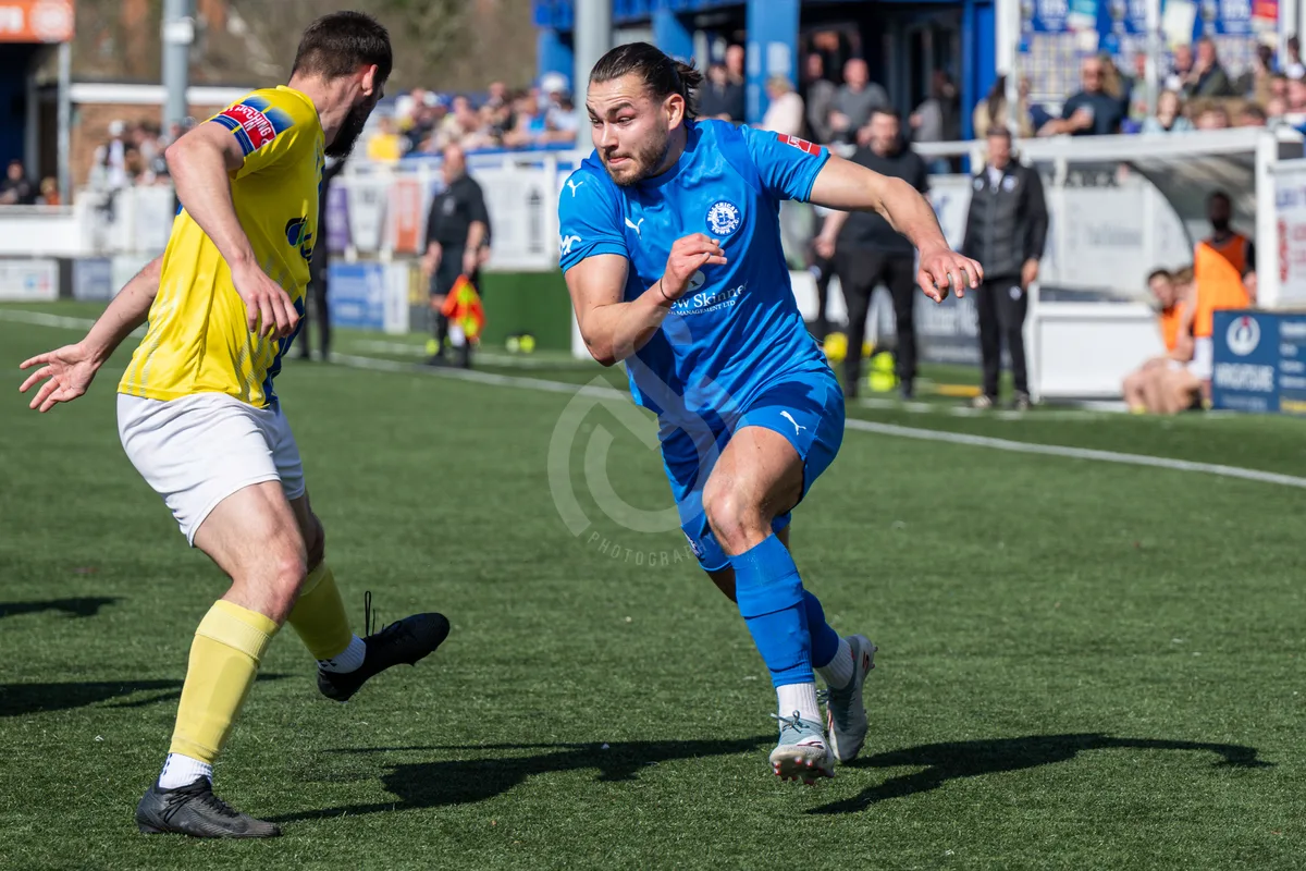 Billericay Town FC vs Canvey Island 060426-31