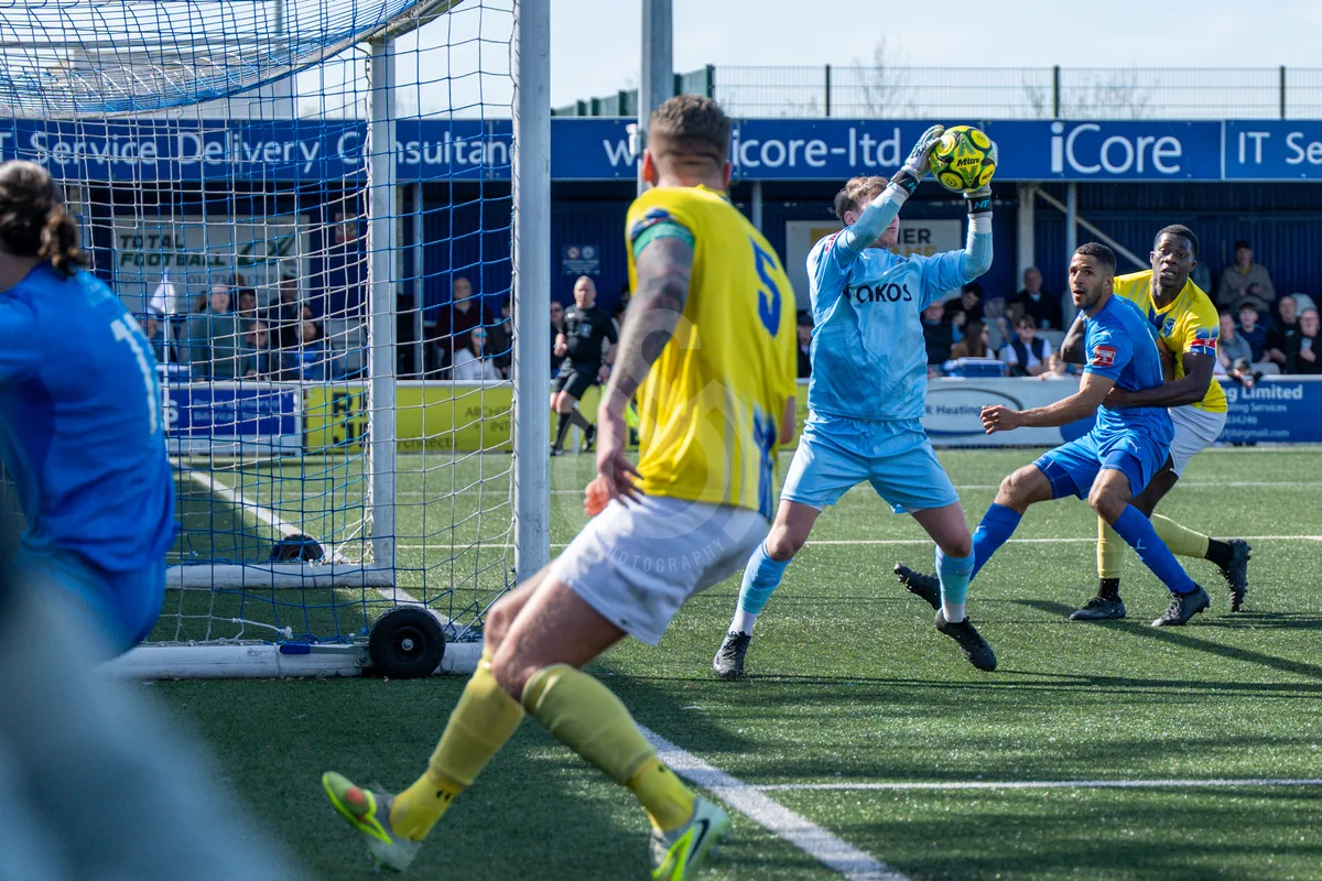 Billericay Town FC vs Canvey Island 060426-24