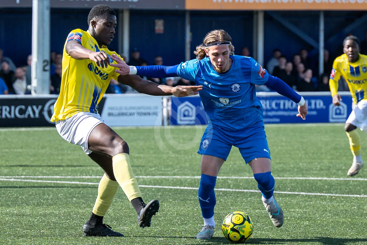 Billericay Town FC vs Canvey Island 060426-25