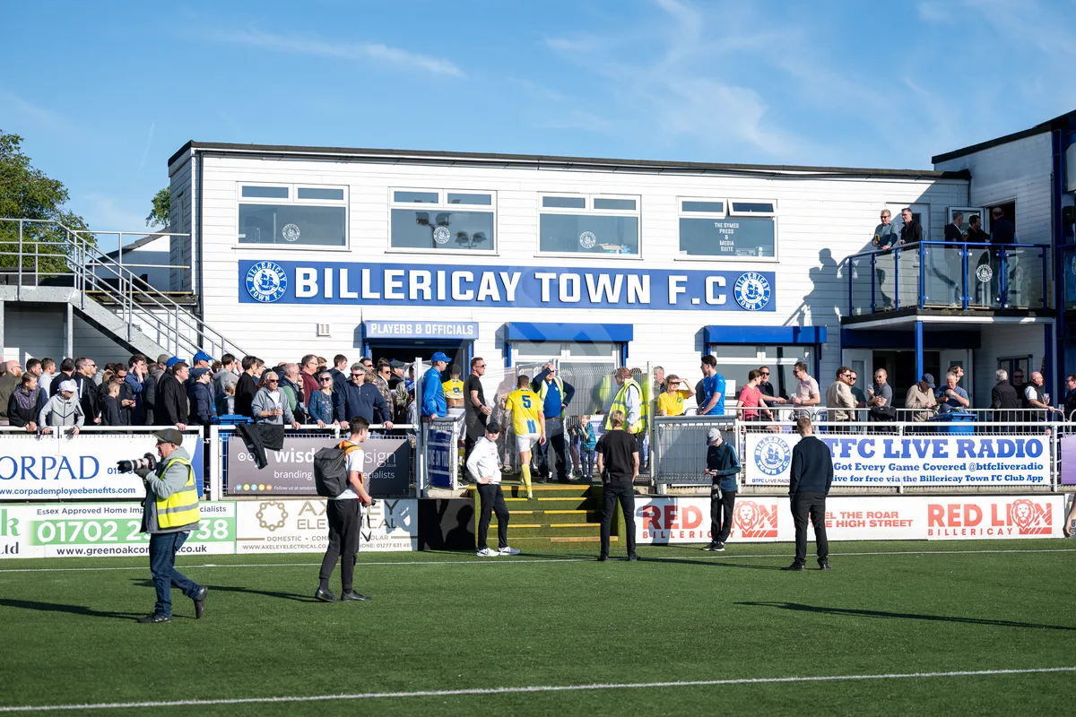 Billericay Town FC vs Canvey Island 060426-87