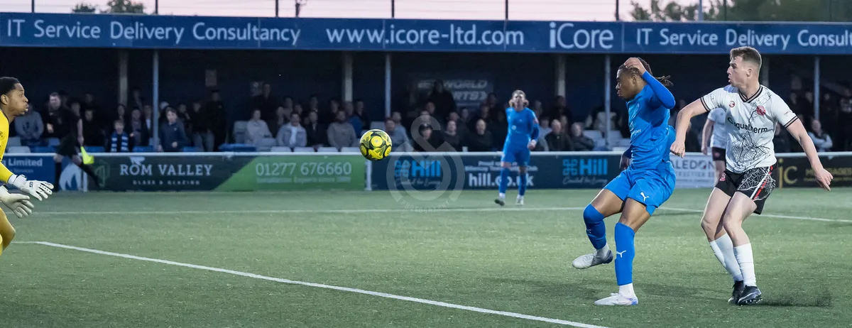 SM Billericay Town FC vs Chatham (semi-final) 290426-22