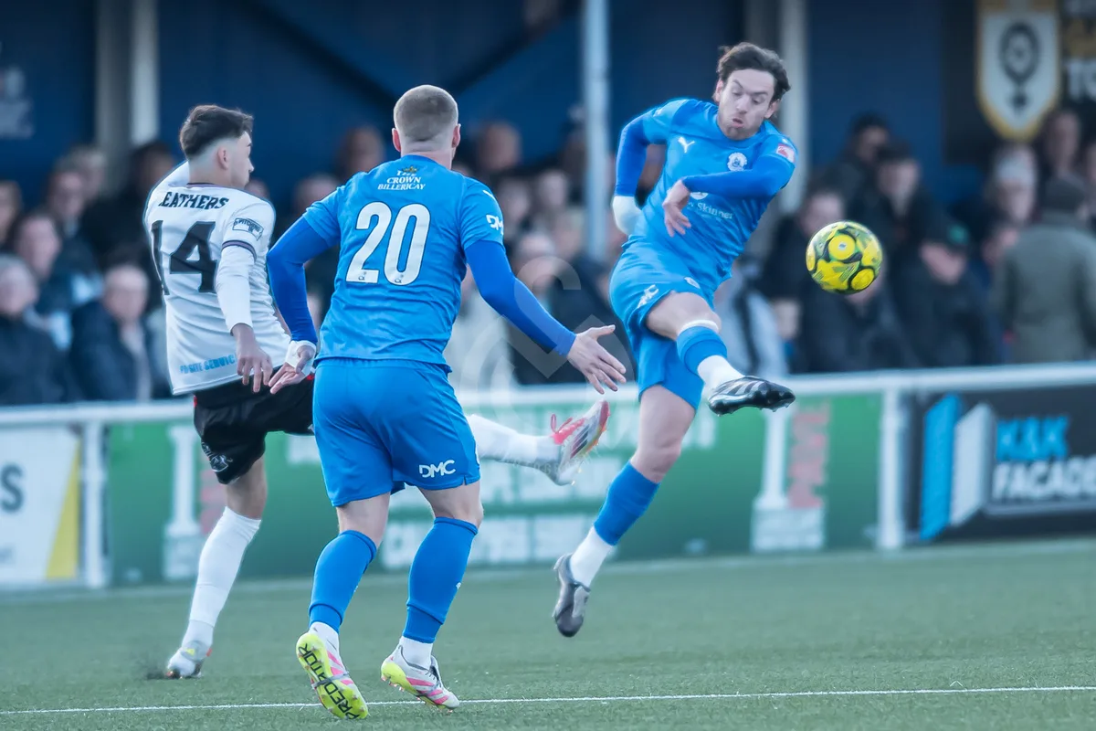 SM Billericay Town FC vs Chatham (semi-final) 290426-29