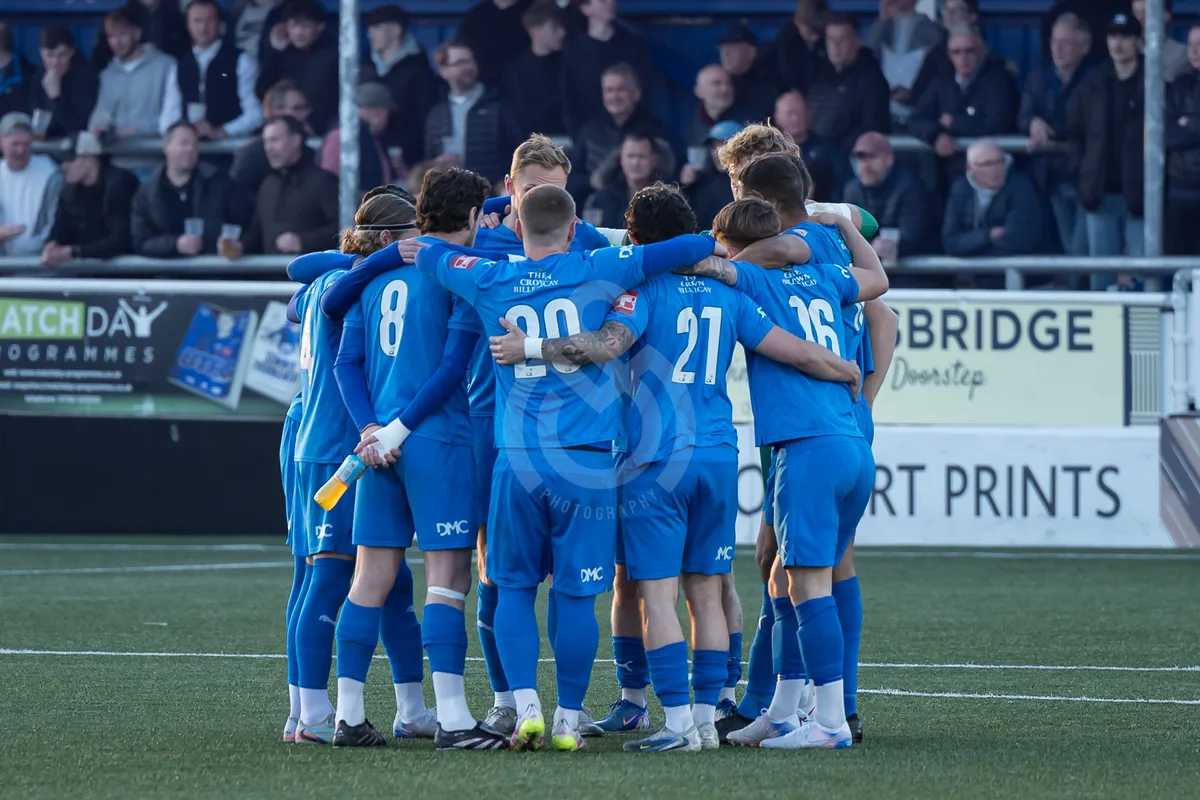 SM Billericay Town FC vs Chatham (semi-final) 290426-3