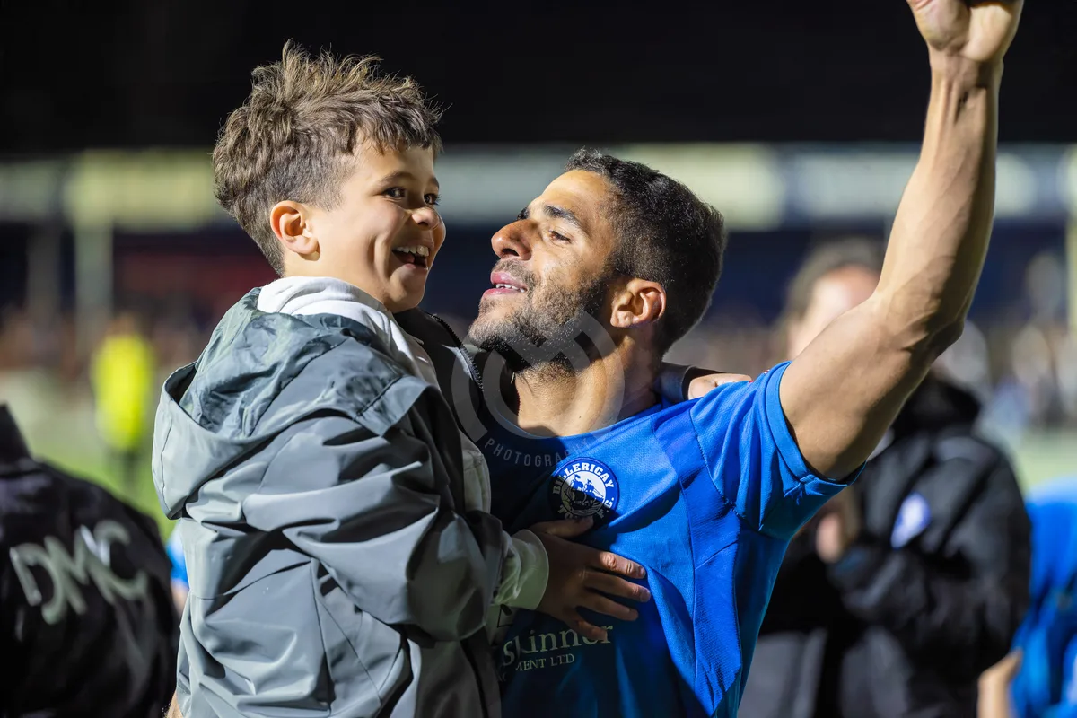 SM Billericay Town FC vs Chatham (semi-final) 290426-54