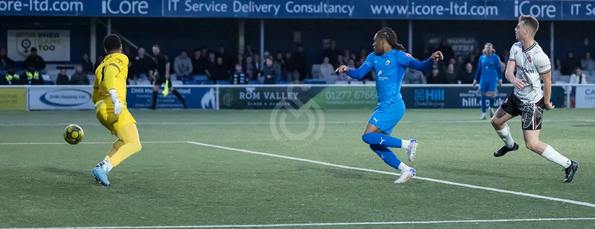 SM Billericay Town FC vs Chatham (semi-final) 290426-23