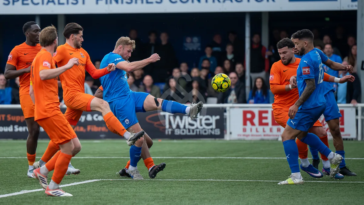 SM - Billericay Town FC vs Brentwood Town FC Final 040526-43