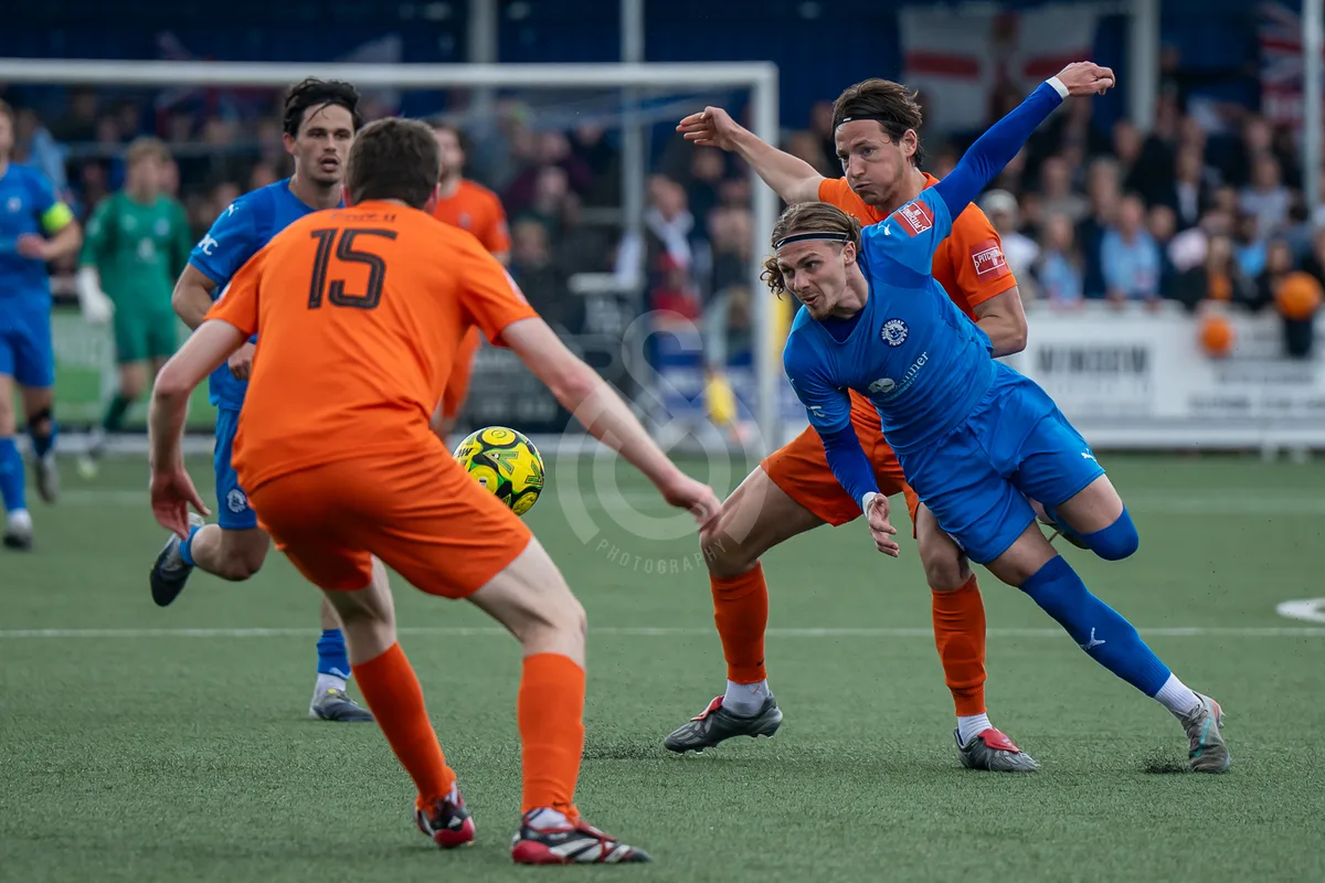SM - Billericay Town FC vs Brentwood Town FC Final 040526-32