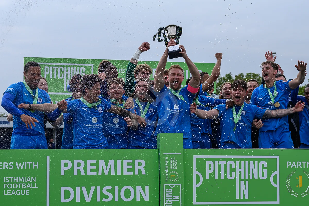 SM - Billericay Town FC vs Brentwood Town FC Final 040526-102