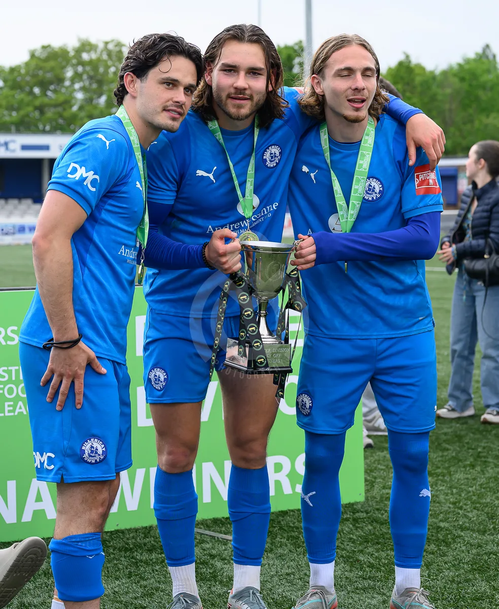 SM - Billericay Town FC vs Brentwood Town FC Final 040526-111