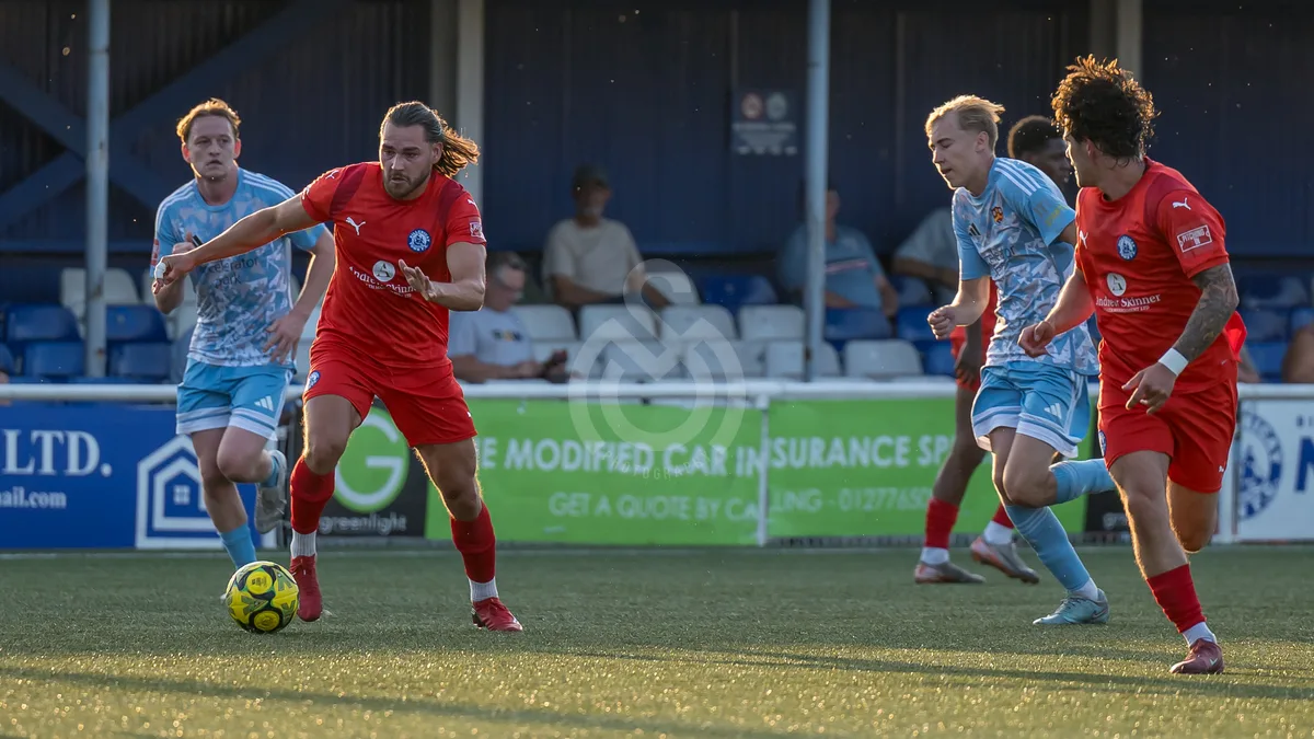 SM-Billericay Town FC vs Cambridge City 070726-11