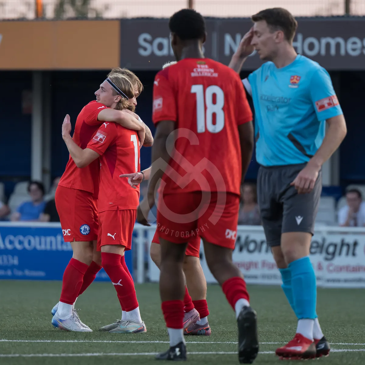 SM-Billericay Town FC vs Cambridge City 070726-21