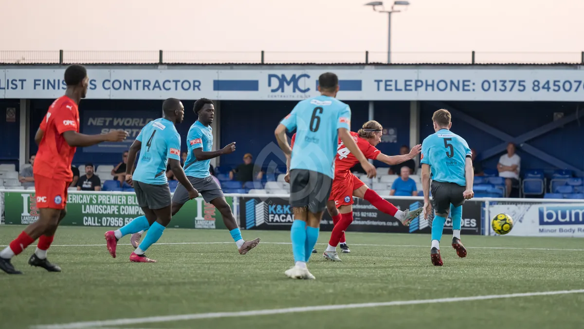 SM-Billericay Town FC vs Cambridge City 070726-30