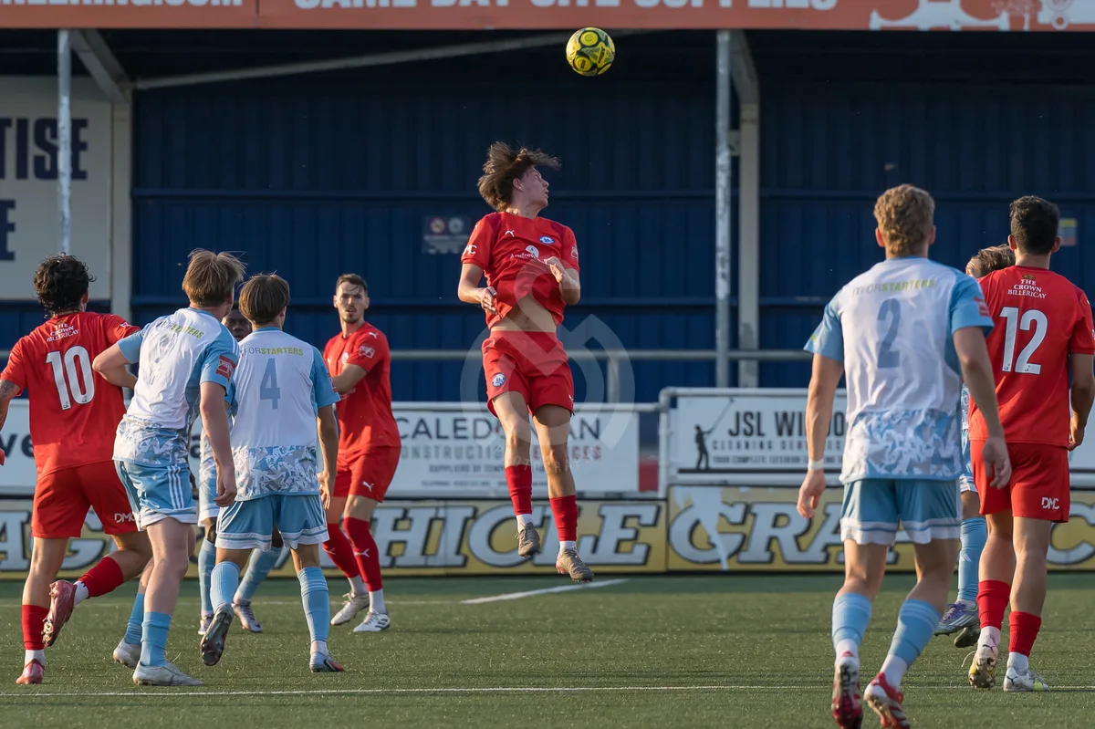 SM-Billericay Town FC vs Cambridge City 070726-9