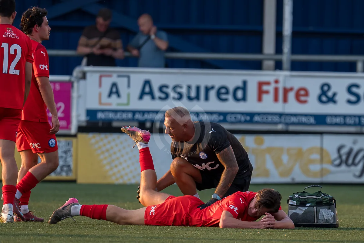 SM-Billericay Town FC vs Cambridge City 070726-36