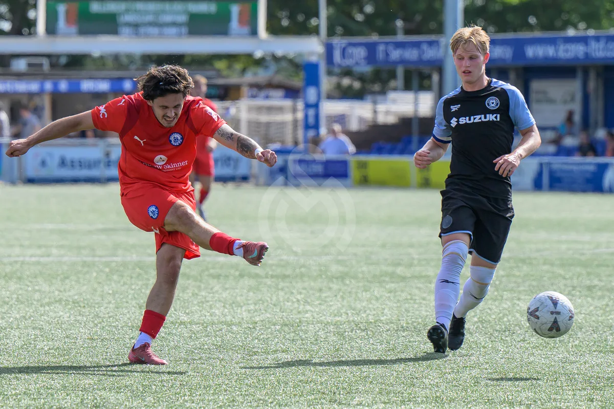 SM - Billericay Town FC vs MK Dons 010826 Pre-Season-38