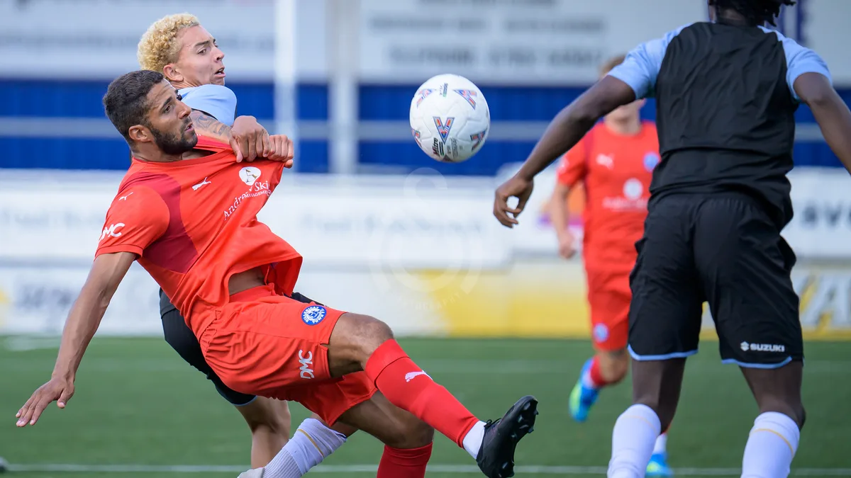 SM - Billericay Town FC vs MK Dons 010826 Pre-Season-7