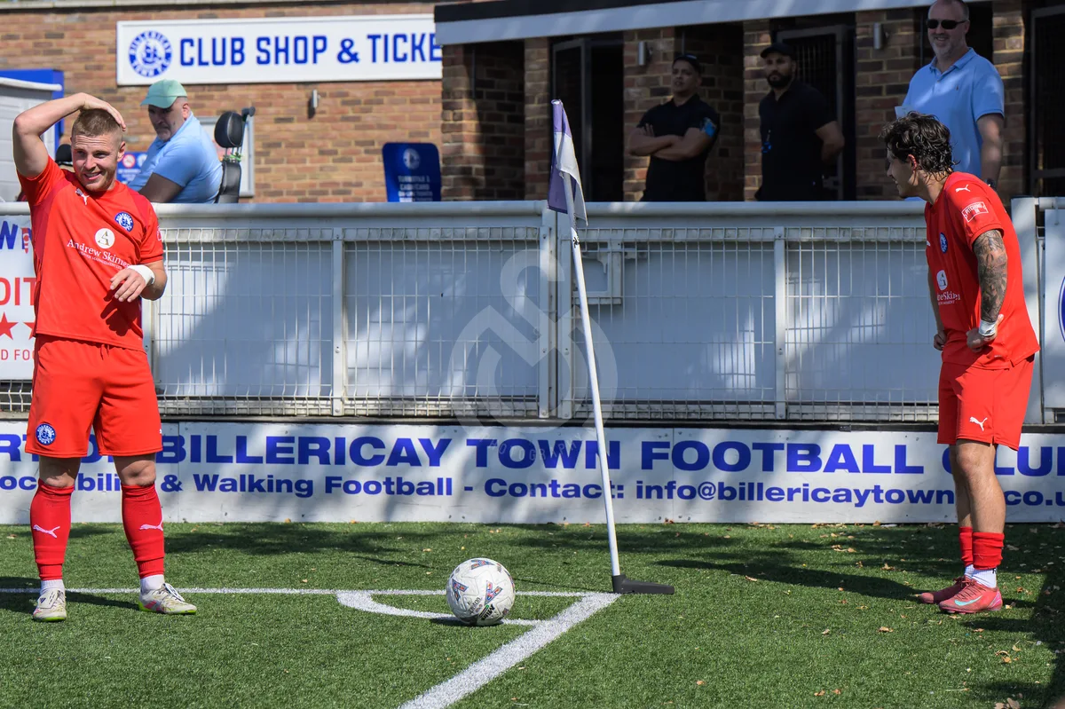 SM - Billericay Town FC vs MK Dons 010826 Pre-Season-28