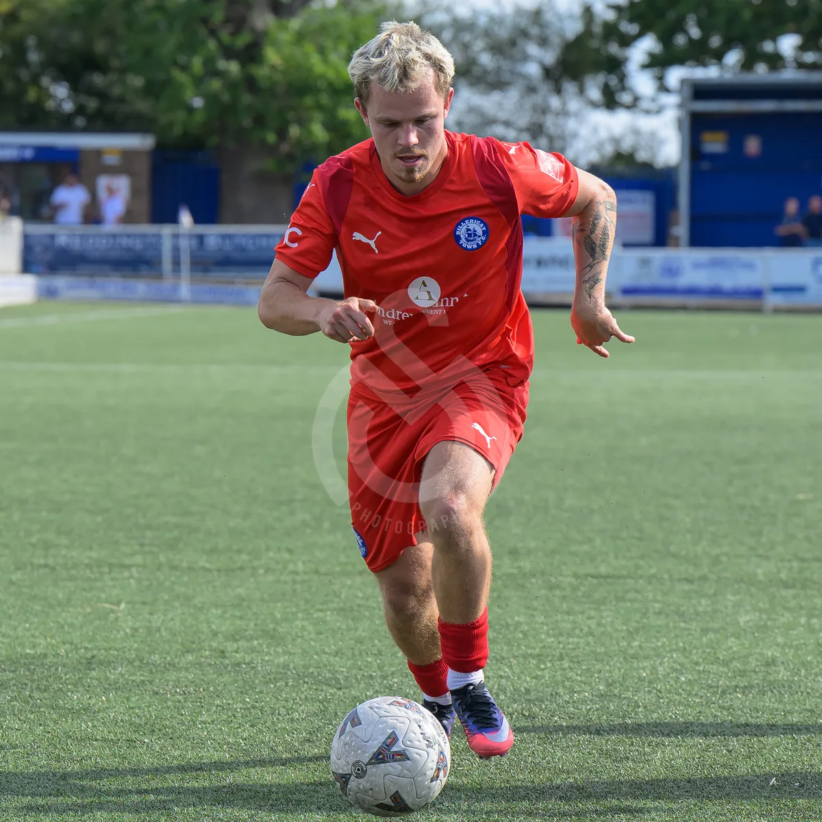 SM - Billericay Town FC vs MK Dons 010826 Pre-Season-54