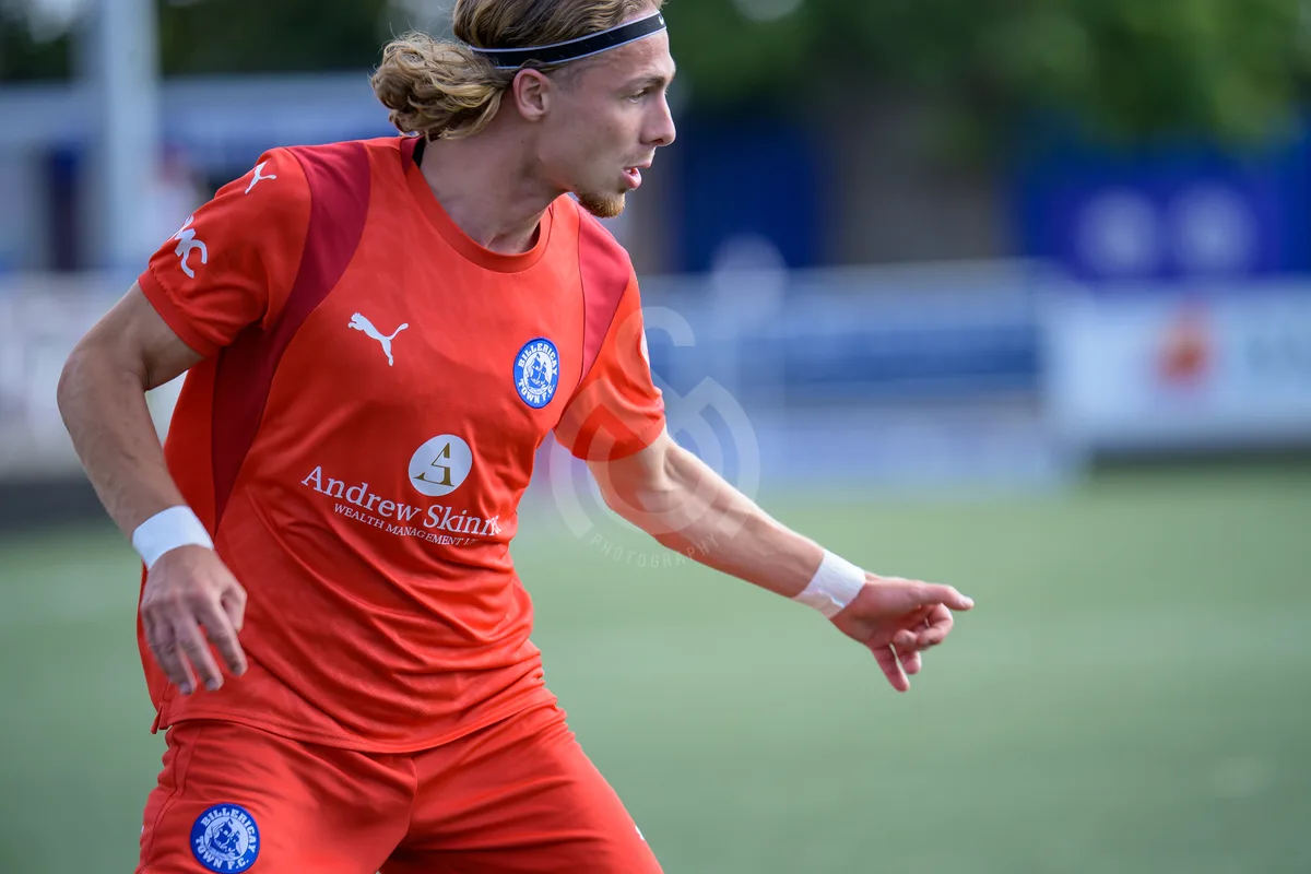 SM - Billericay Town FC vs MK Dons 010826 Pre-Season-37