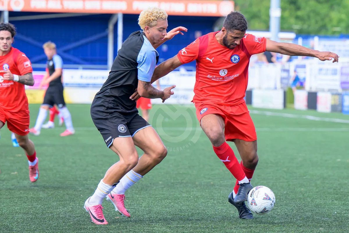 SM - Billericay Town FC vs MK Dons 010826 Pre-Season-15