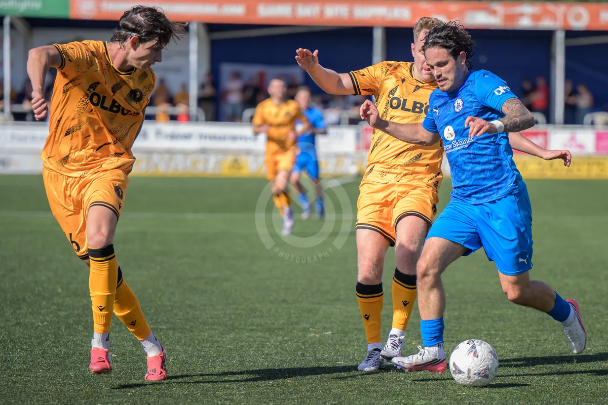 SM-BTFC vs Dorking Wanderers 050926-30