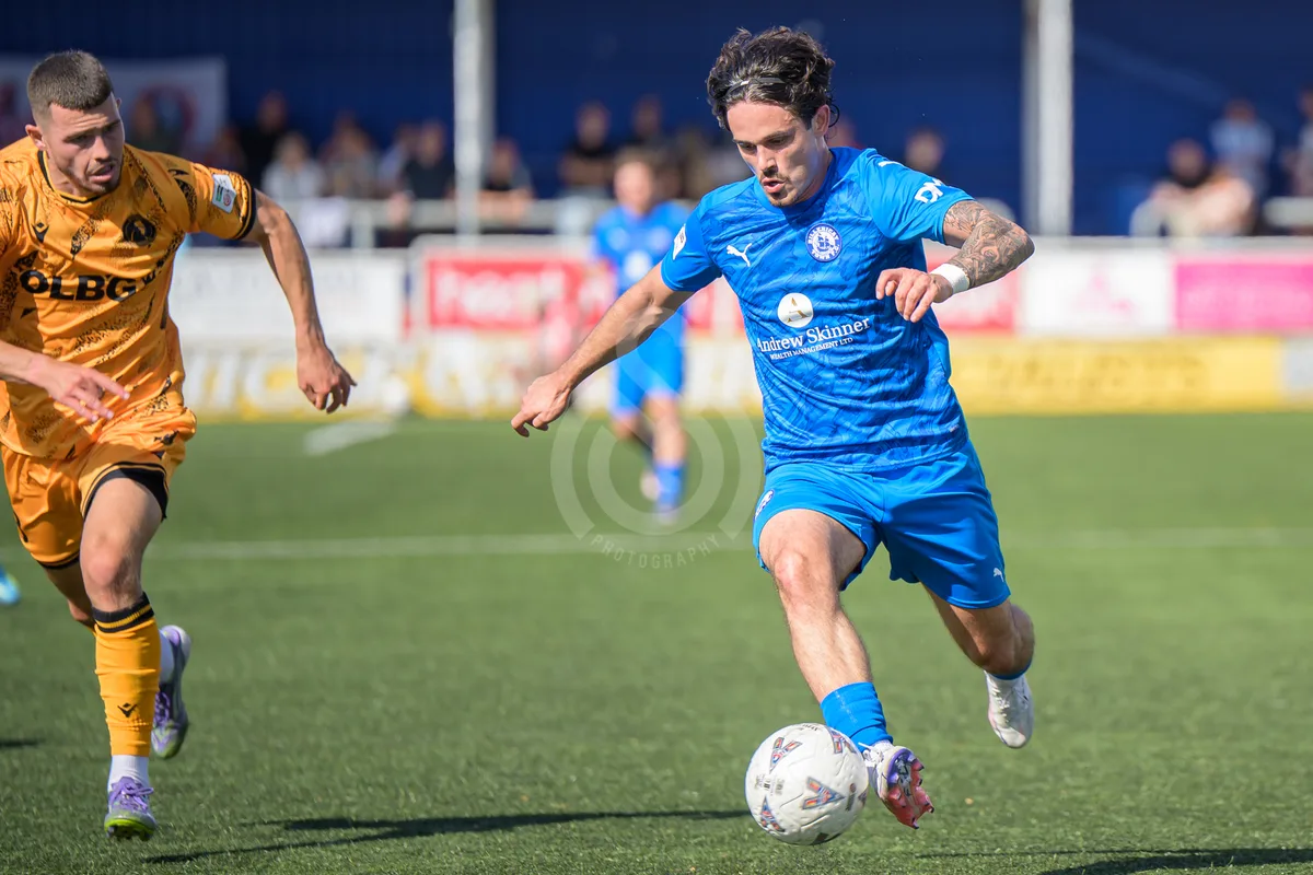 SM-BTFC vs Dorking Wanderers 050926-10