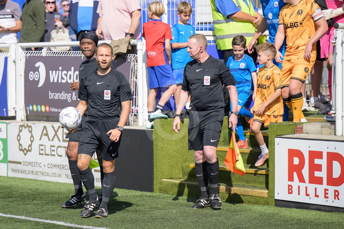 SM-BTFC vs Dorking Wanderers 050926-2