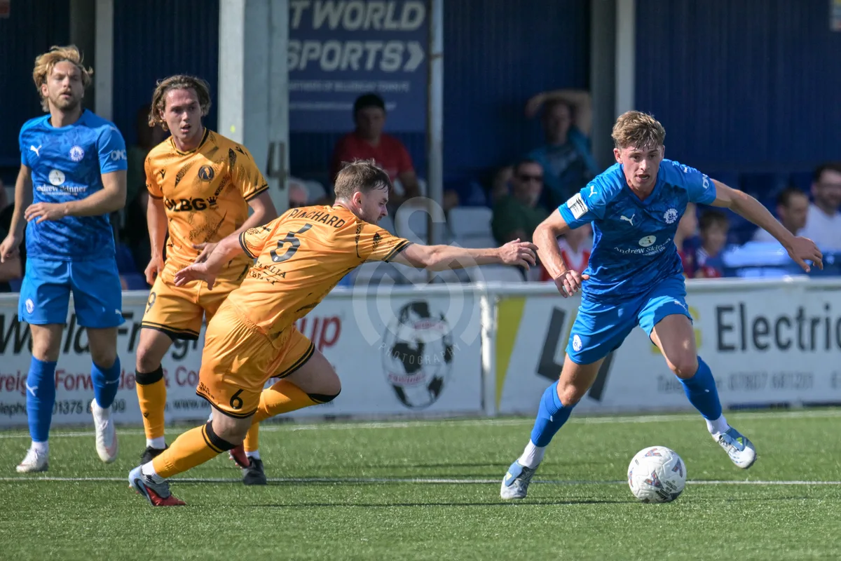 SM-BTFC vs Dorking Wanderers 050926-9