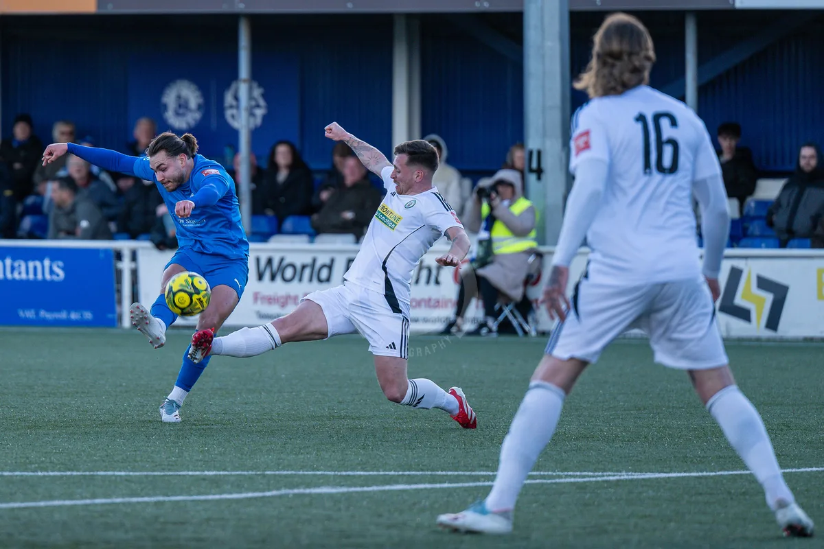 SM - BTFC vs Burgess Hill 280326-58